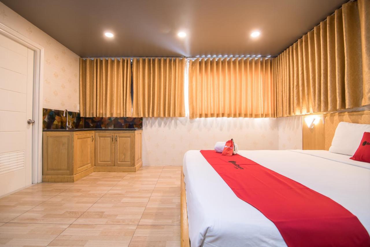 Reddoorz Plus Near Secc Ho Chi Minh-staden Exteriör bild